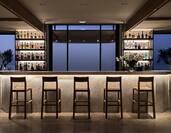 Zeno Lobby Bar