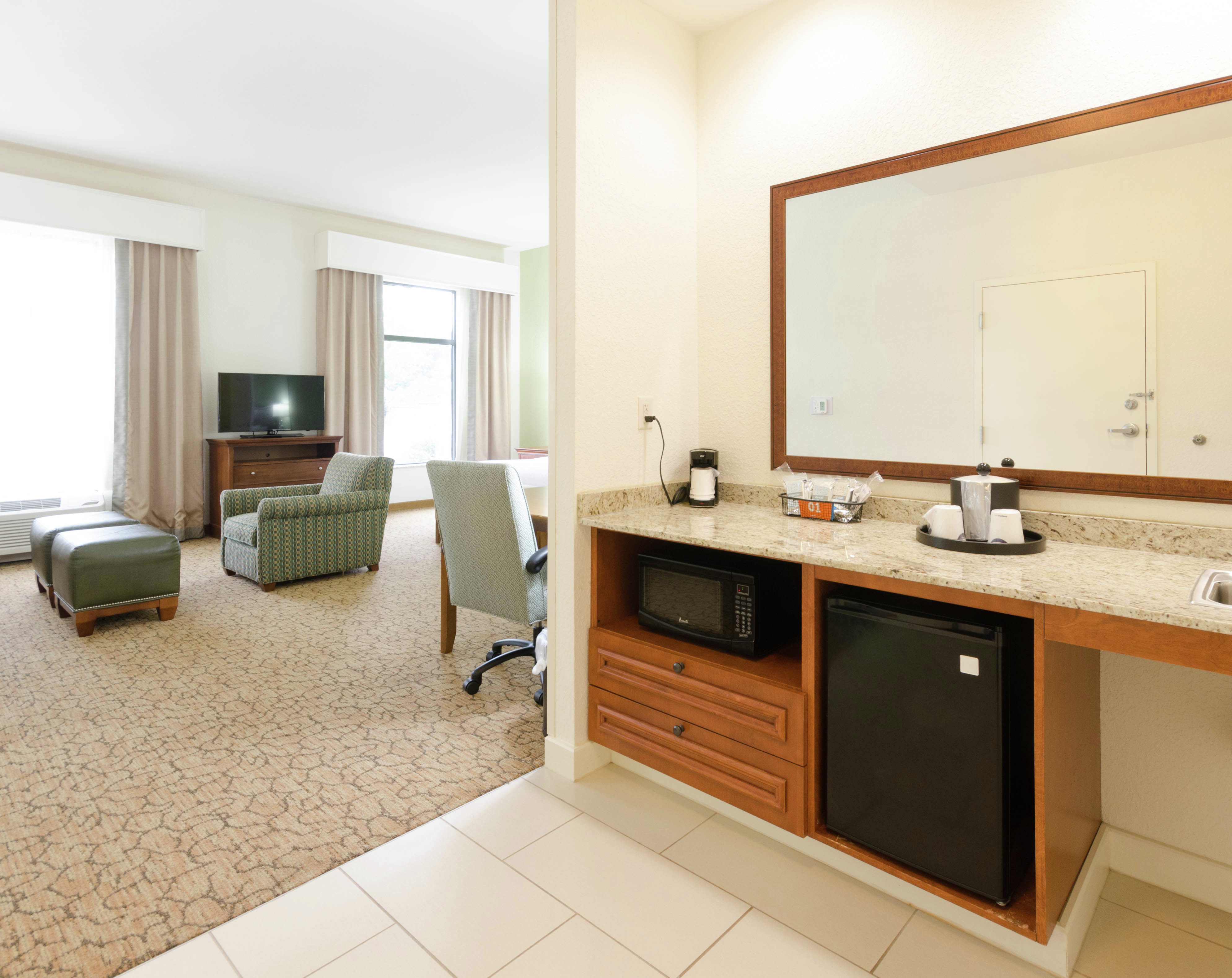 King Suite with Lounge Area and Kitchenette