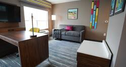 Suite Lounge Area