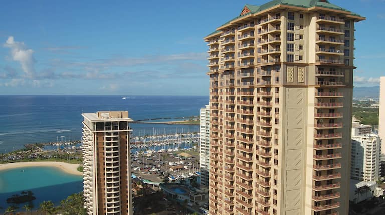 Grand Waikikian Exterior
