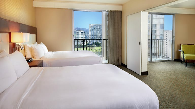 Ohana Suite Bedroom with 2 Double Beds