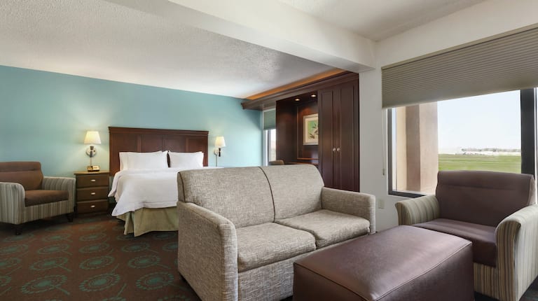 Hampton Inn Houston-Northwest Hotel, TX - King Bedroom Suite