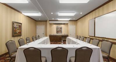 U Shape Meeting Room