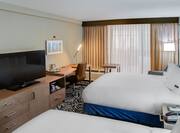DoubleTree by Hilton Hotel Philadelphia Center City, PA - Queen Queen Guestroom