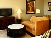 Governor Suite Comforts