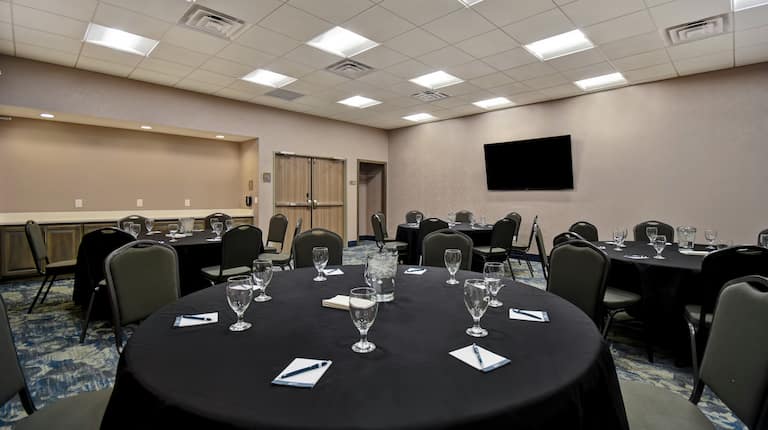 Meeting Room With Round Table Set Up
