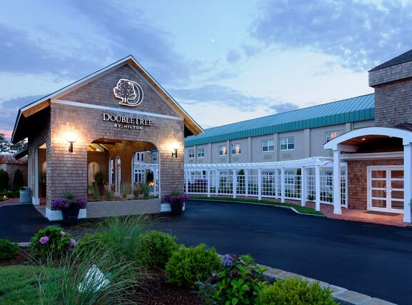 DoubleTree by Hilton Hotel Cape Cod - Hyannis - Image1
