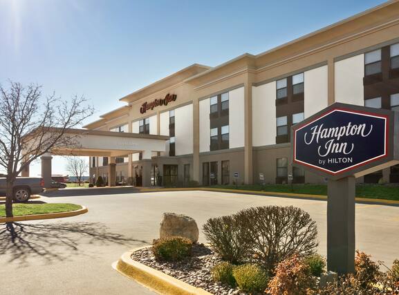 Hampton Inn Wichita-East - Image1