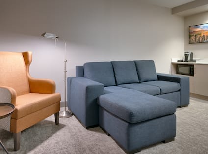 King Suite Living Room
