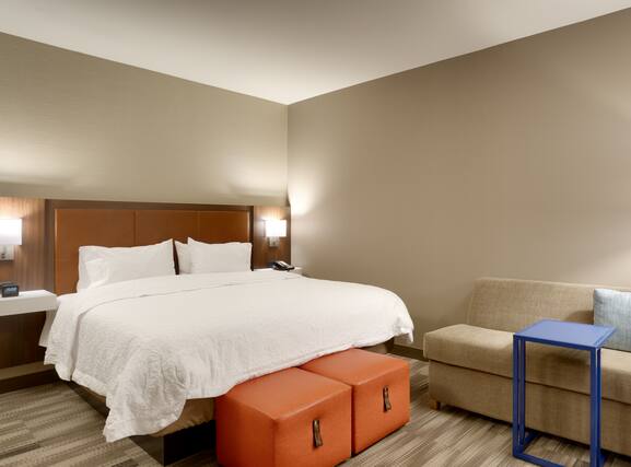 Hampton Inn and Suites Rexburg - Image3