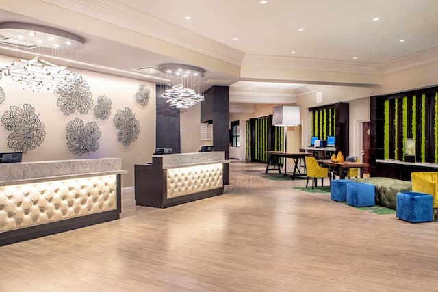 前台和大堂休息区