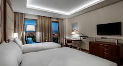 DoubleTree by Hilton Istanbul Topkapi Hotel, TR - TWIN FAMILY DELUXE ROOM WITH SEA VIEW