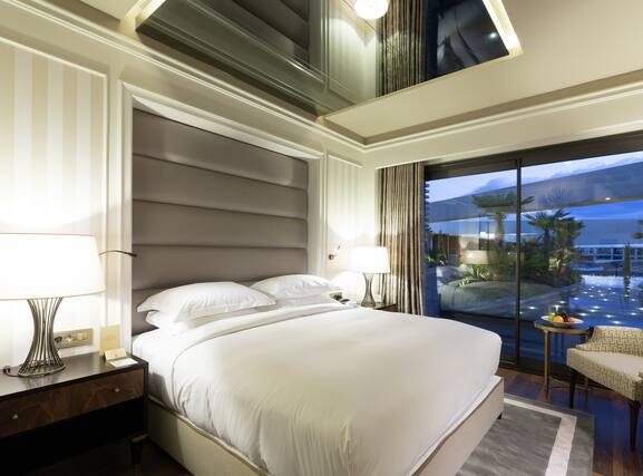 DoubleTree by Hilton Hotel Izmir Airport - Image3