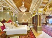 Qasr Suite Bed