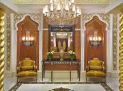 Royal Suite, Entrance to Majlis