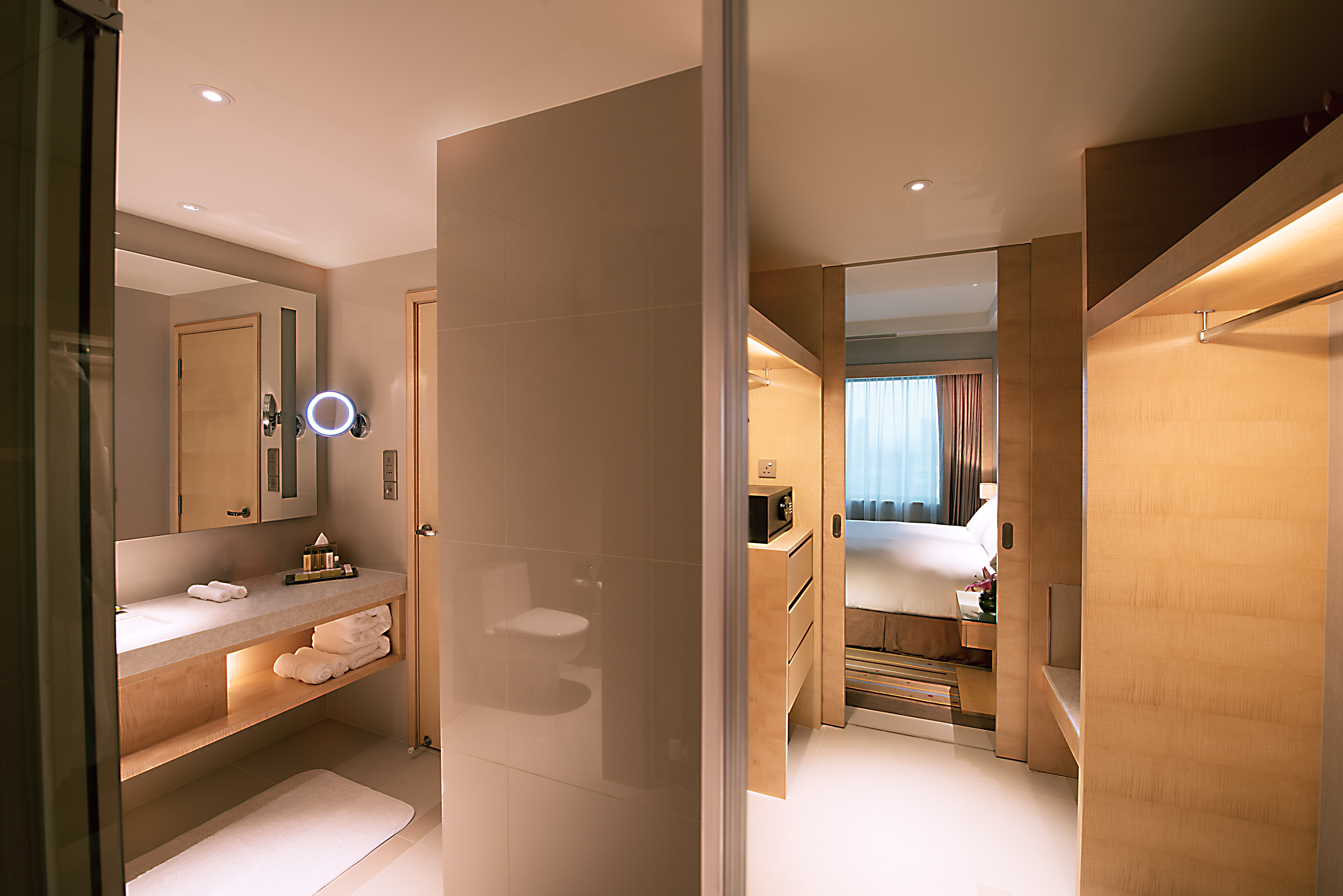 One Bedroom Deluxe Suite - Bathroom