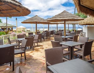 Maui Marketplace Outdoor Seating