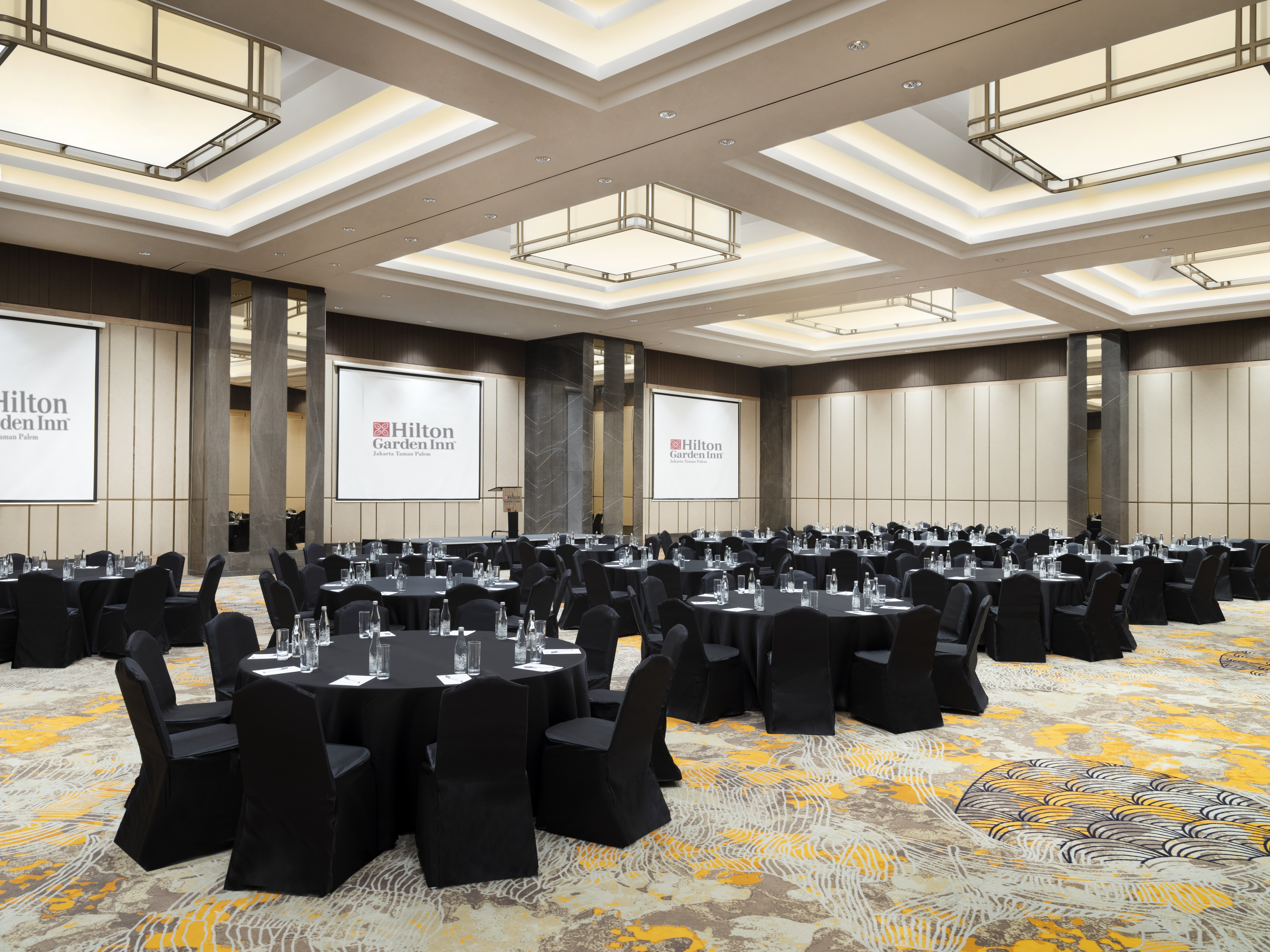 Ballroom With Roundtables