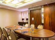 Private Meet Room with Dining Table