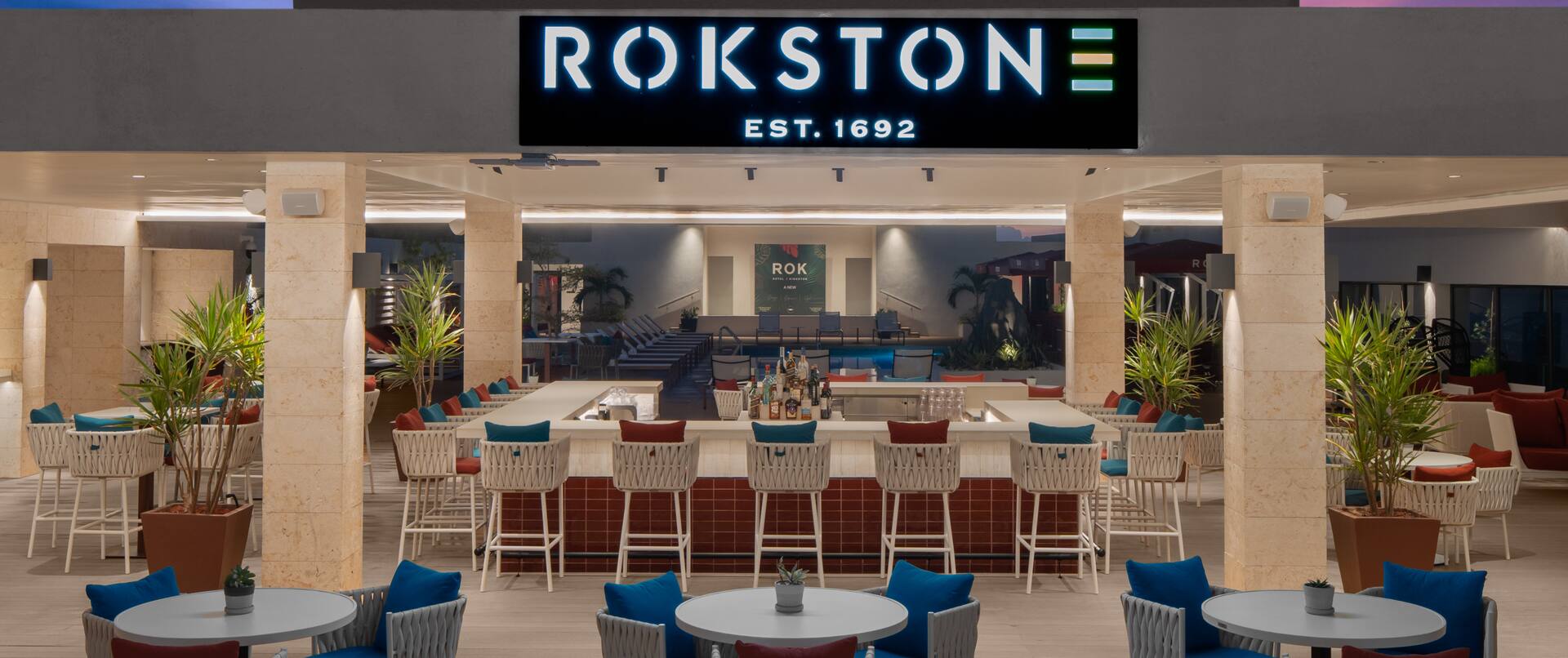 Rokstone Bar & Restaurant
