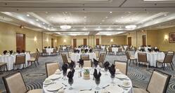 Cherokee Ballroom with round tables