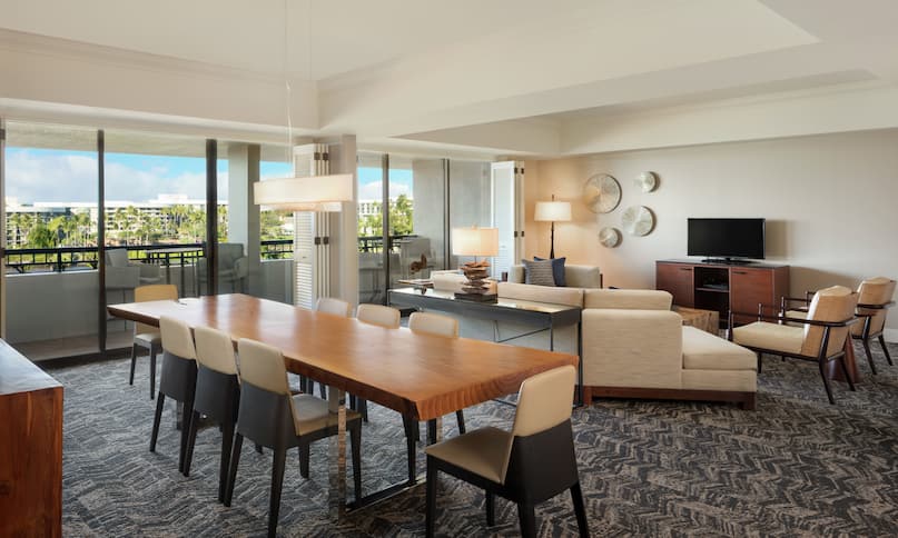 Makai Presidential Suite Living Area -next-transition