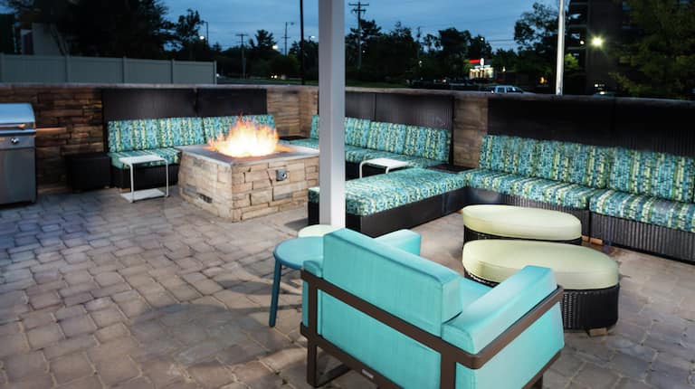 Cozy Outdoor Patio Lounge Area with Firepit