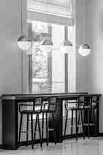 Seating bar in lobby with chairs