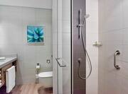 King Bathroom with Shower