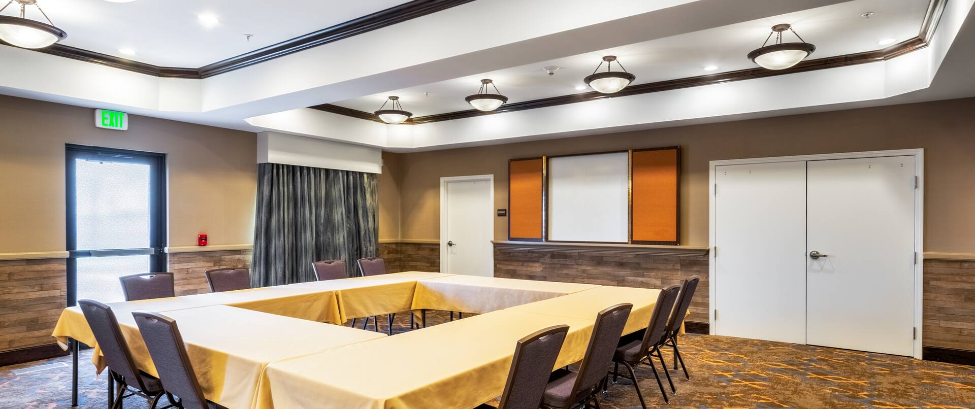 Meeting Room With Whiteboard and Seating for 10 at Hollow Square Table 