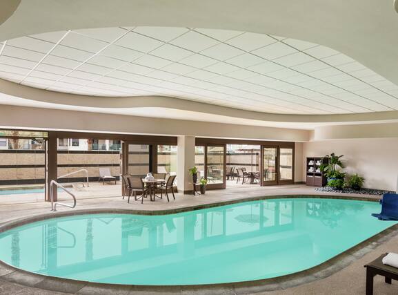Embassy Suites by Hilton Convention Center Las Vegas - Image4