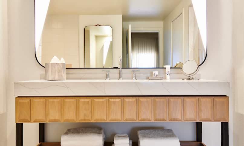 Guest Bathroom Vanity Area-previous-transition