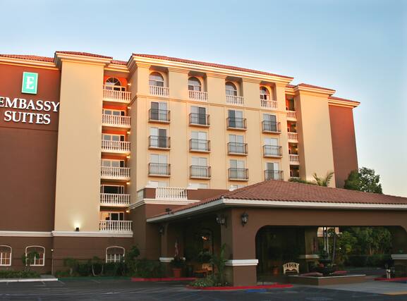 Embassy Suites by Hilton Anaheim North - Image1