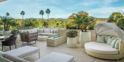 Süit Açık Oturma Alanı