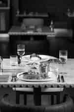 Carter香槟酒吧和烧烤店的餐桌上的食物