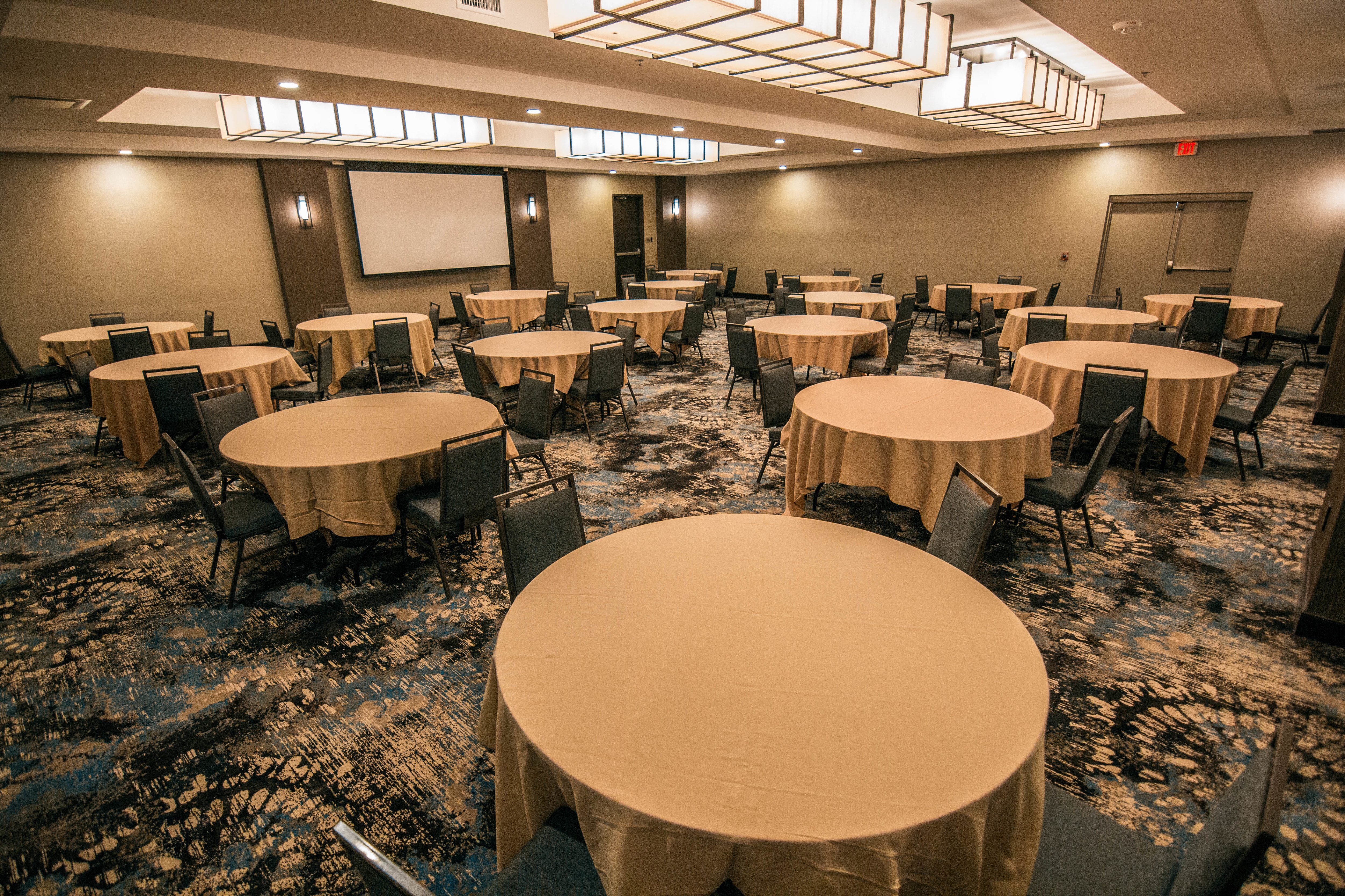 Meeting Room Round Tables