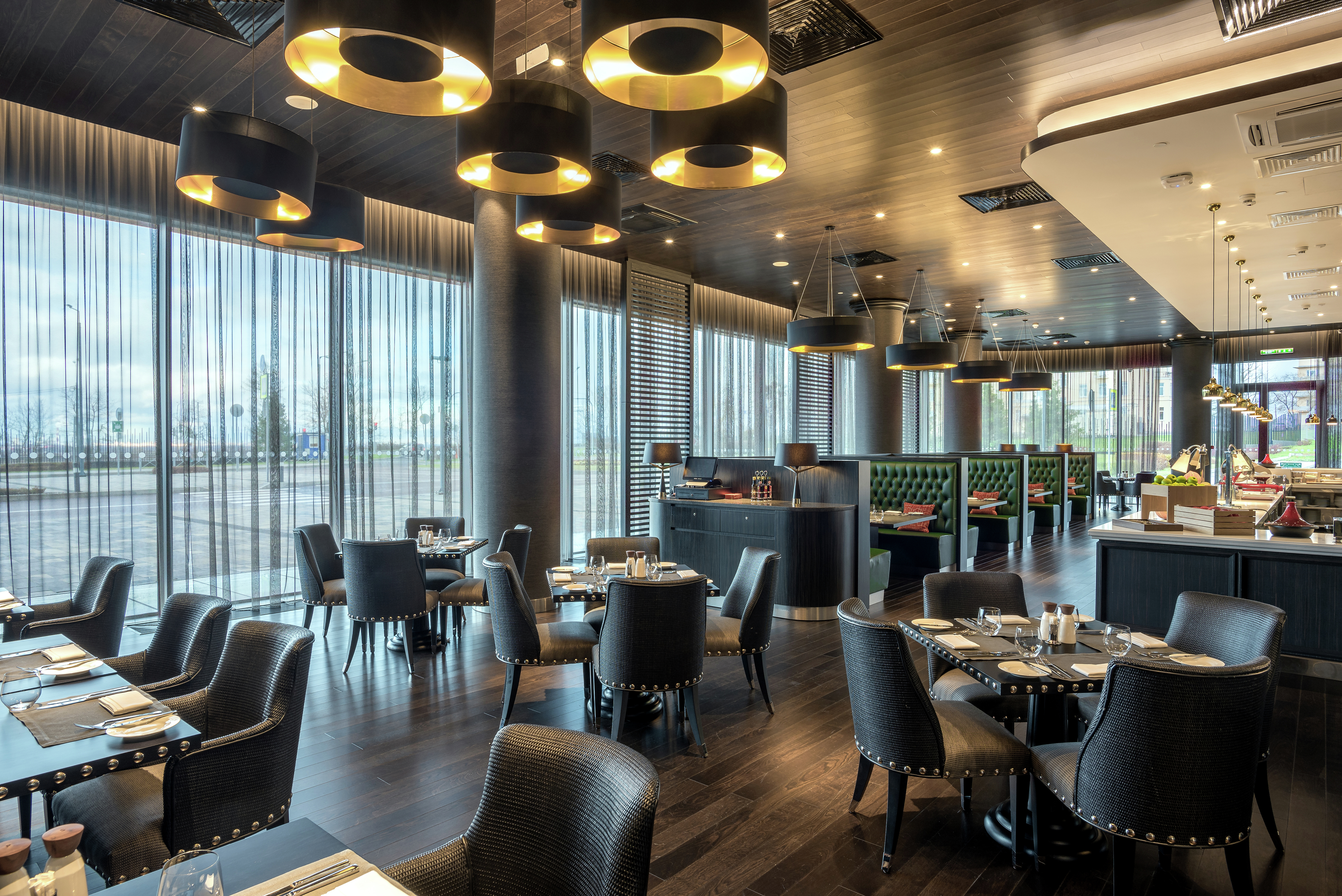 Gril` Restaurant at Hilton St. Petersburg Expoforum Attached to Hampton