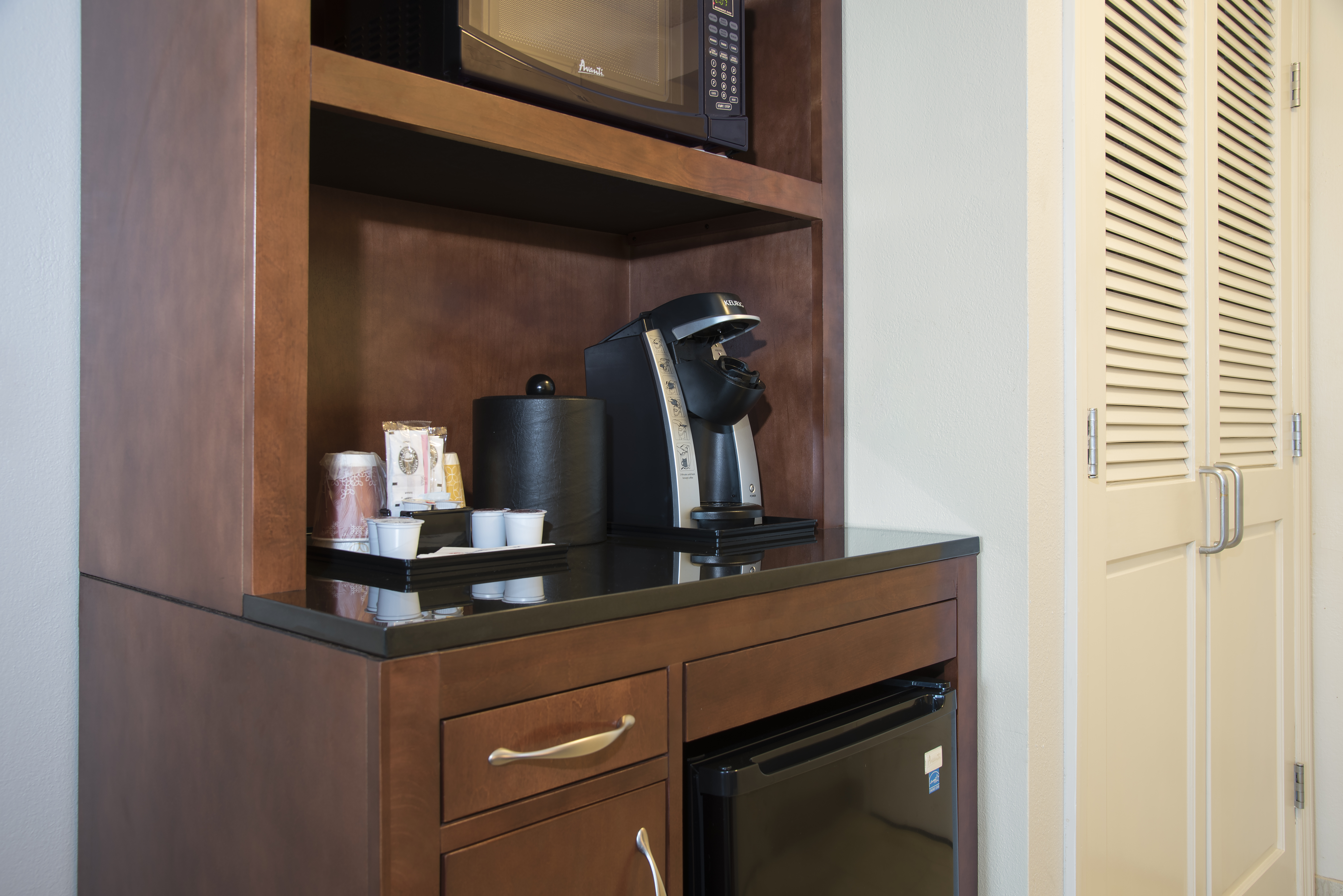 Guest Room Hospitality Center With Microwave, Keurig, Ice Bucket And Mini Fridge