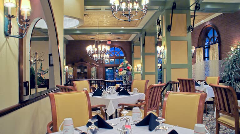 Angie's Restaurant - Dining Tables
