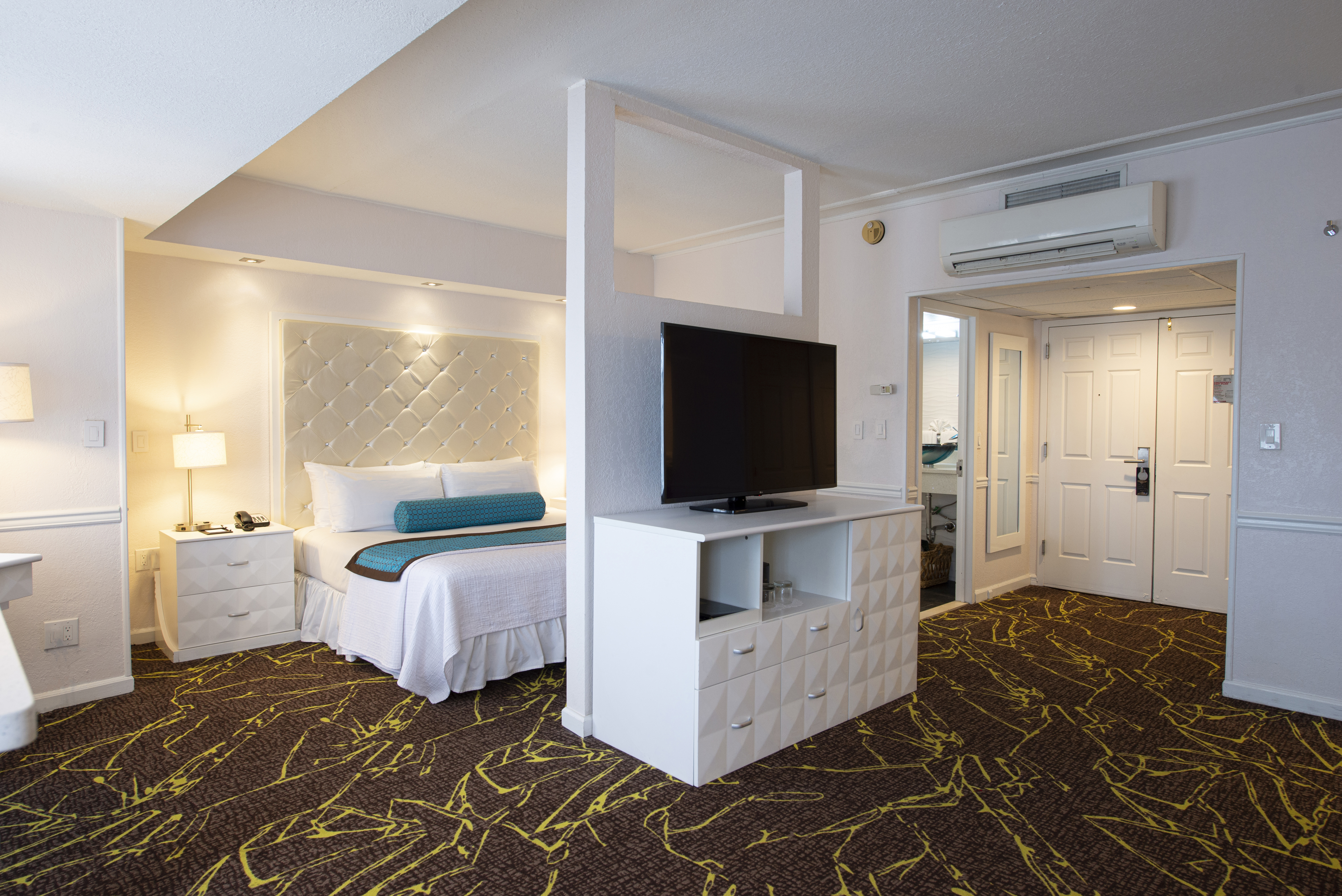 Harbor Suite Bedroom
