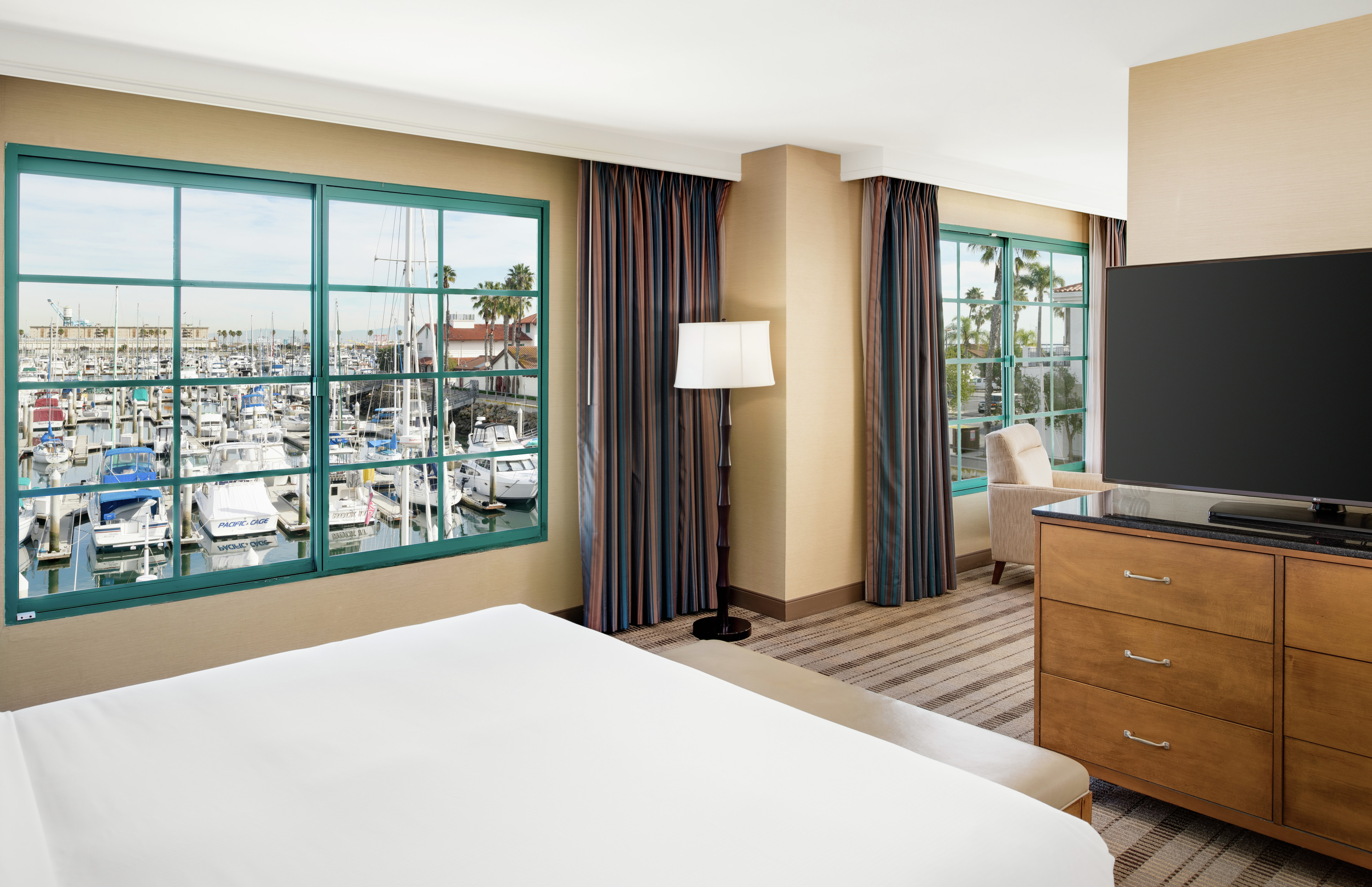 King Suite with Marina View