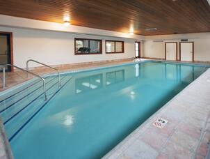 Indoor pool with room entrance