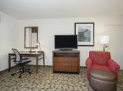 Guestroom Lounge and Workdesk Area