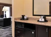 Guest Suite With Wet Bar
