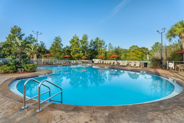 Outdoor Swimming Pool