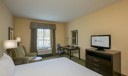 Guest Rooms At Hilton Garden Inn Lakeland Hotel