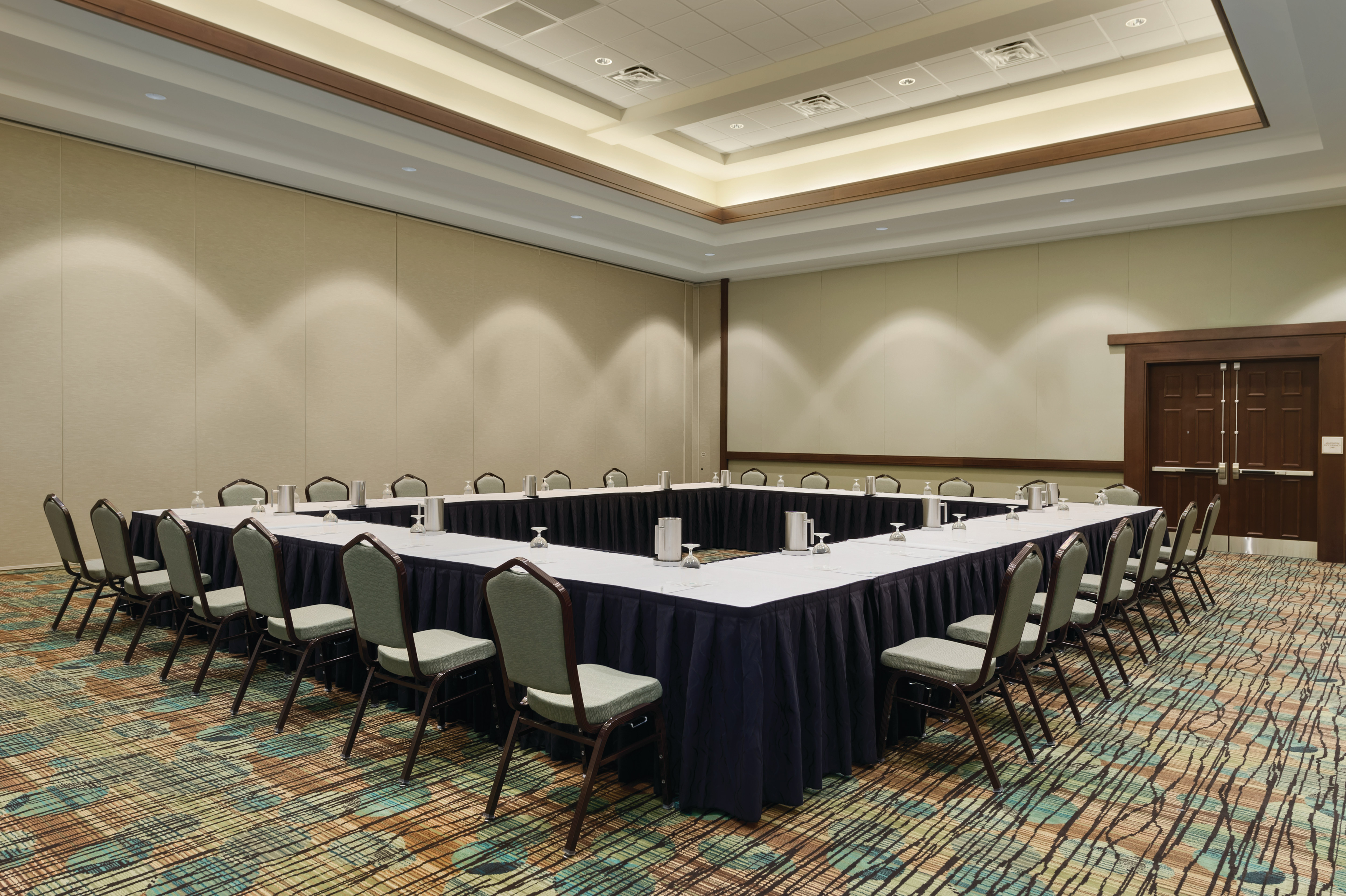 Magnolia Ballroom Meeting Room Square-shape Table Setup