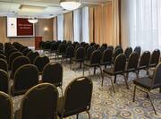 DoubleTree Hotel Meeting Room with Chairs and Projector Screen