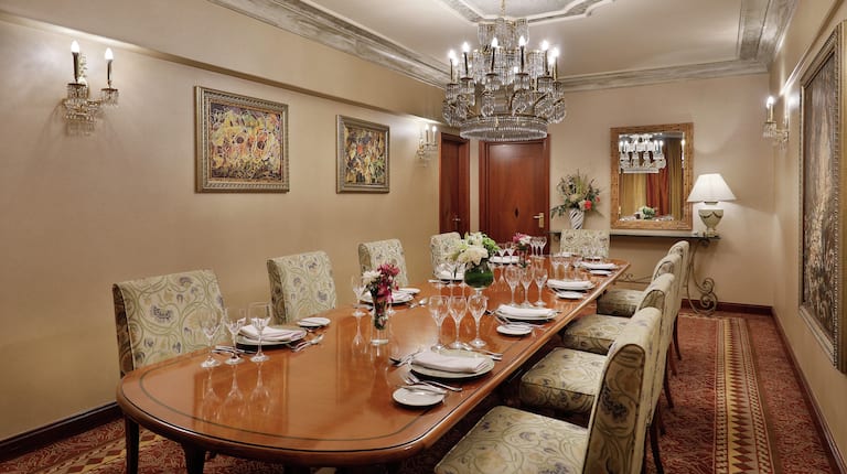 Royal Suite Dining Room