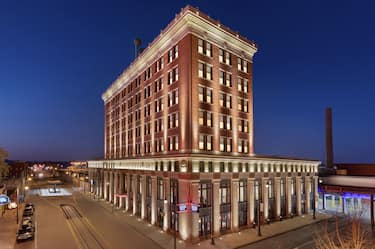 The Central Station Memphis Exterior